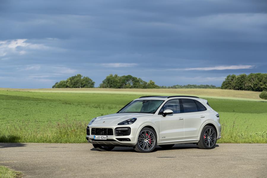  Porsche Cayenne GTS (PO536) 2020 года  (WW) (фото 1 из 43)